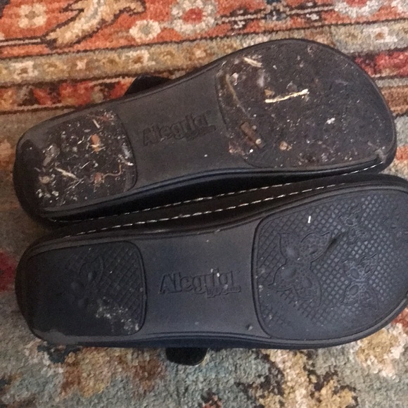 Black Alegria Mary Janes - Picture 5 of 10